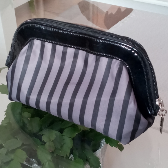 Ulta Beauty Handbags - Ulta Make-up Case/Clutch